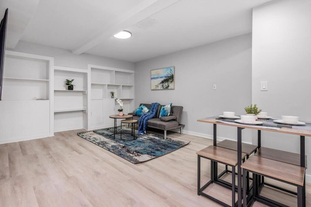 Centerstreet-Cozy 2Bedroomsuite 卡加利 外观 照片
